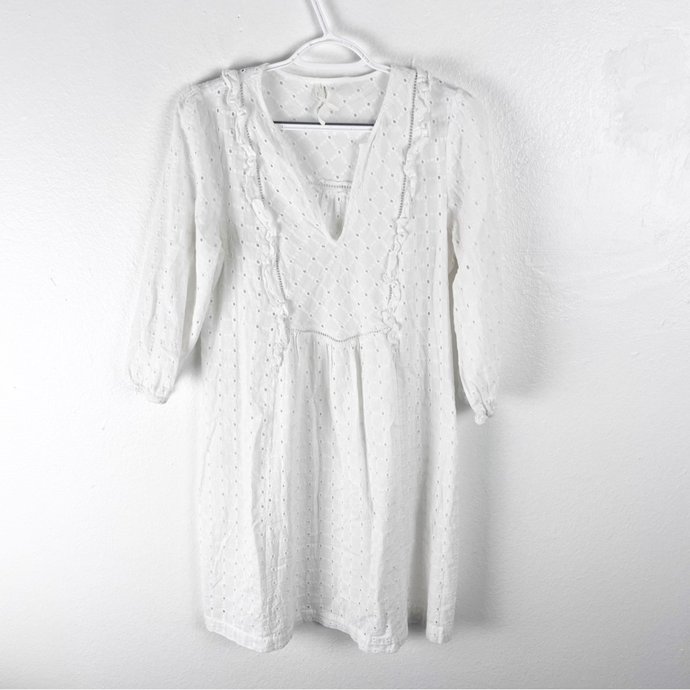 BY ANTHROPOLOGIE White Eyelet V-Neck Ruffle Trim Dress 10 Boho Graduation Party